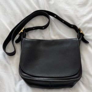 Vintage Coach Patricia Legacy Bag Crossbody Black Leather Style 9951